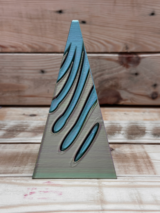Pyramid Pass Through illusion